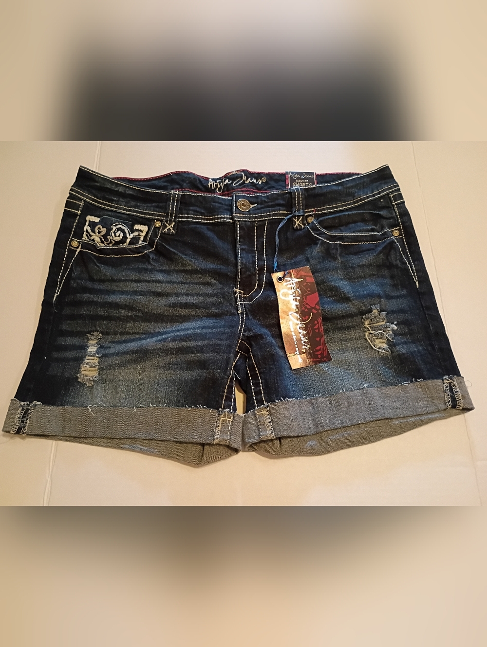 Ariya Dark Blue Rolledβ Hem Denim Shorts Mid-rise Sz 15/16